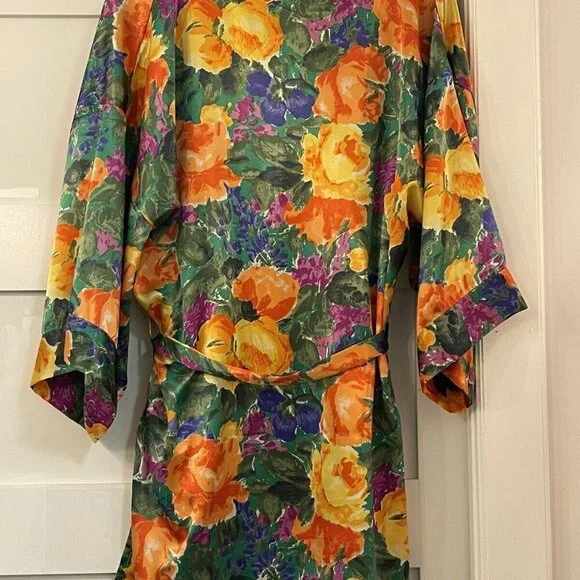 VICTORIA'S SECRET 90 Gold Label Vintage Floral Satin Peignoir Robe Sz M - Picture 5 of 5